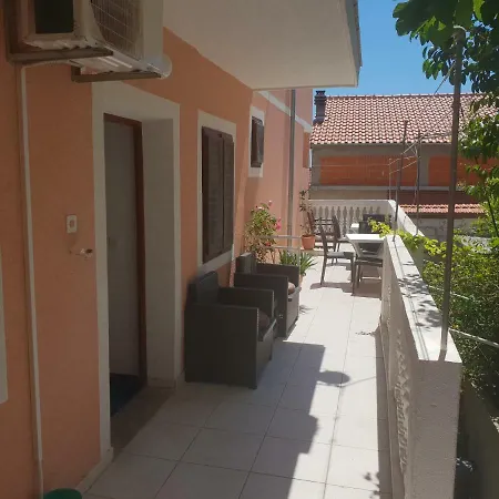 Alisa Pensionat Hvar Town
